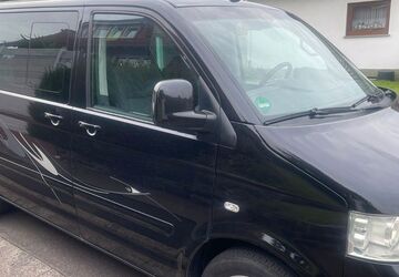 VW T5 Multivan 292.109 km 11.999 &euro; Mücke 35325