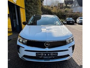 Opel Grandland Plug in Hybrid 24.218 km 29.995 &euro; Battenberg 35088