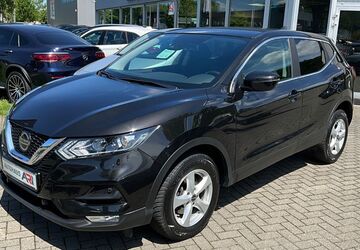 Nissan Qashqai 83.500 km 15.900 &euro; Marburg 35039