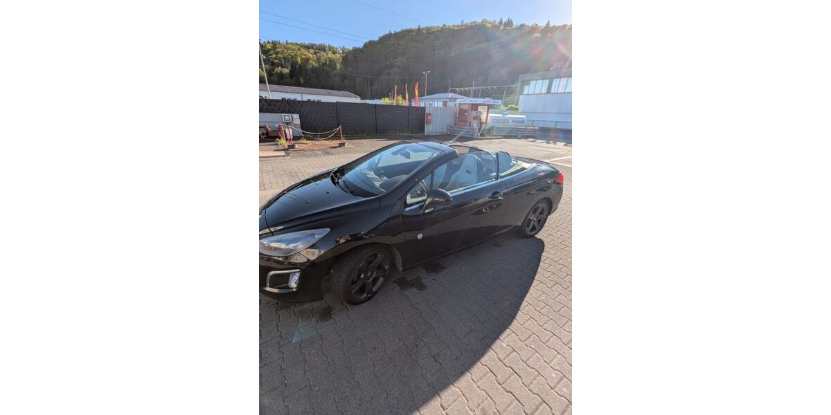 Peugeot 308 172.000 km 5.200 &euro; Marburg 35037