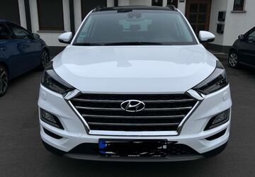 Hyundai TUCSON 60.000 km 21.500 &euro; Gemünden (Felda) 35329