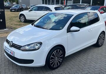 VW Golf 175.000 km 4.700 &euro; Marburg 35039