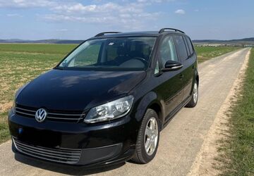 VW Touran 255.499 km 5.500 &euro; Stadtallendorf 35260