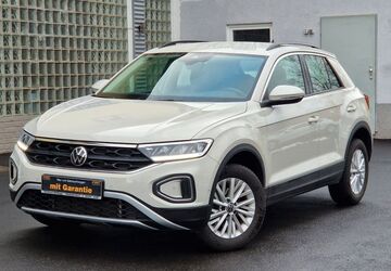 VW T-Roc 29.890 km 25.985 &euro; Stadtallendorf 35260