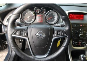 Opel Astra J Sports Tourer Style mit Anhängerkupplung 107.420 km 7.990 &euro; Battenberg 35088