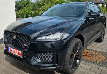 Jaguar F-Pace 233.000 km 16.800 &euro; Marburg 35043