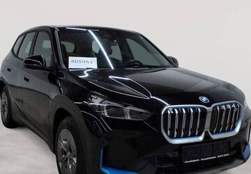 BMW iX1 48.285 km 32.989 &euro; Fernwald-Steinbach 35463