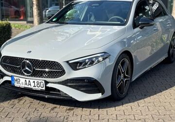 Mercedes-Benz A 180 8.900 km 36.490 &euro; Marburg 35039