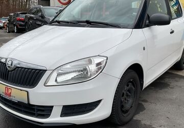 Skoda Fabia 158.301 km 2.890 &euro; Giessen 35394
