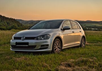VW Golf 159.000 km 8.900 &euro; Marburg 35043