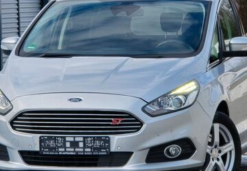 Ford S-Max 173.258 km 9.999 &euro; Buseck 35418