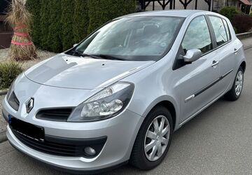 Renault Clio 92.678 km 3.500 &euro; Buseck 35418