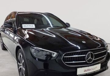 Mercedes-Benz E 300 155.525 km 22.990 &euro; Fernwald-Steinbach 35463