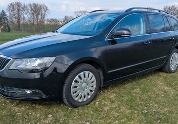 Skoda Superb 194.000 km 9.800 &euro; Gießen 35398