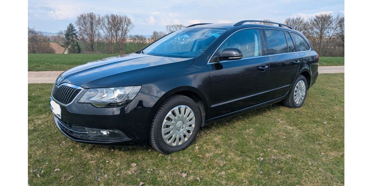 Skoda Superb 194.000 km 9.800 &euro; Gießen 35398