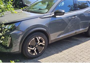 Peugeot 2008 14.609 km 17.490 &euro; Marburg 35043