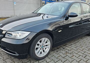 BMW 320 142.000 km 5.500 &euro; Reiskirchen 35447