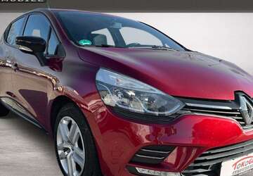 Renault Clio 97.000 km 7.990 &euro; Dautphetal Friedensdorf 35232
