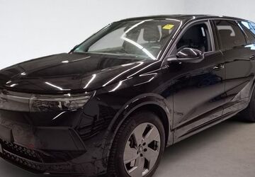 Opel Grandland (X) 15.200 km 37.900 &euro; Frankenberg 35066