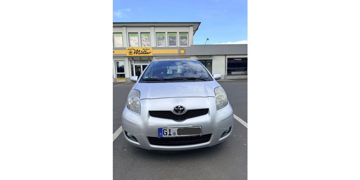 Toyota Yaris 70.545 km 6.990 &euro; Gießen 35396
