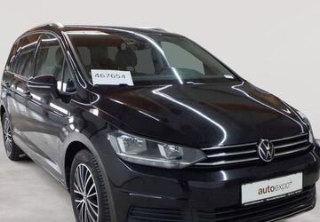 VW Touran 144.413 km 23.789 &euro; Fernwald-Steinbach 35463