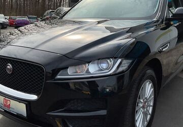 Jaguar F-Pace 151.413 km 16.990 &euro; Giessen 35394