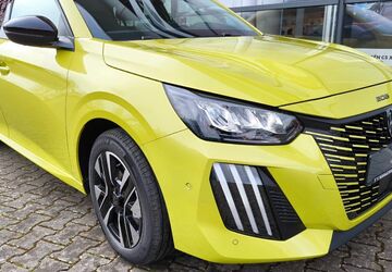 Peugeot 208 1.501 km 25.490 &euro; Marburg 35039