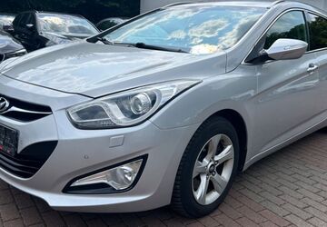 Hyundai i40 211.000 km 6.790 &euro; Wettenberg 35435
