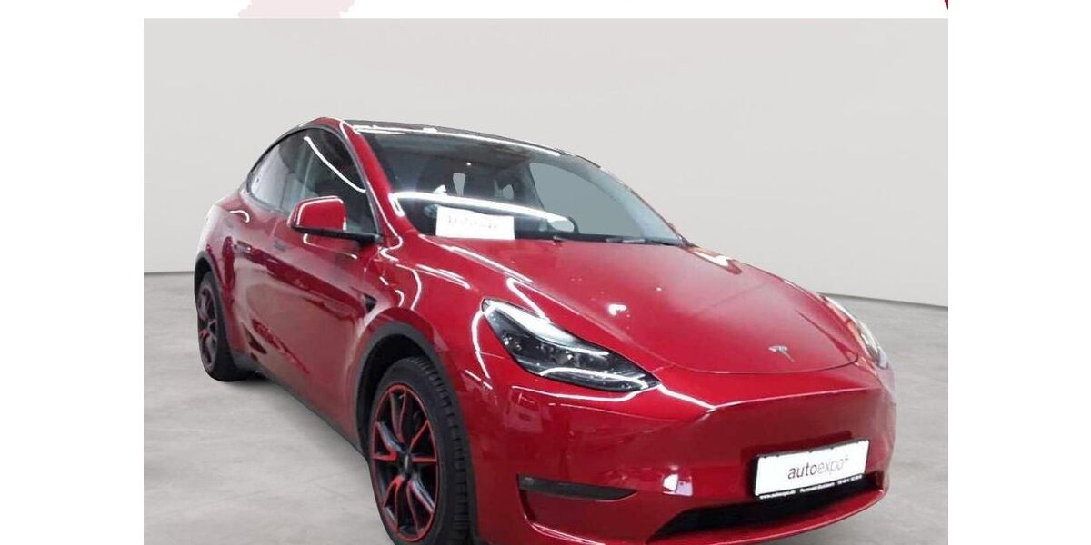 Tesla Model Y 23.331 km 31.290 &euro; Fernwald-Steinbach 35463