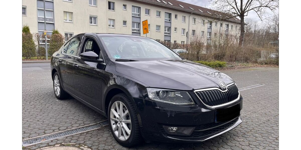 Skoda Octavia 117.000 km 10.900 &euro; Gießen 35394