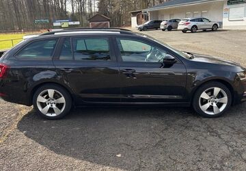 Skoda Octavia 115.000 km 13.250 &euro; Nieder-Ohmen 35325