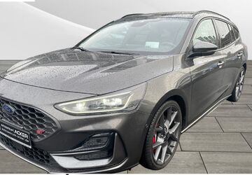 Ford Focus 11.196 km 35.390 &euro; Marburg 35043