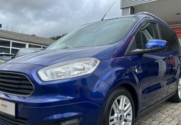 Ford Tourneo Courier 118.400 km 7.900 &euro; Marburg 35041