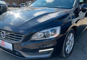 Volvo V60 182.851 km 9.990 &euro; Giessen 35394