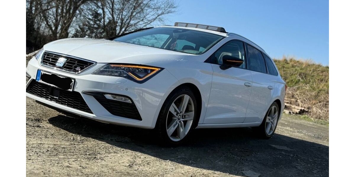 Seat Leon 146.444 km 15.899 &euro; Wohratal 35288