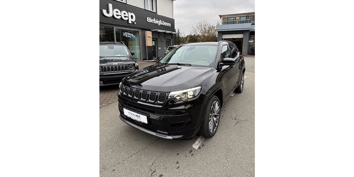 Jeep Compass 24.930 km 34.999 &euro; Battenberg (Eder) 35088