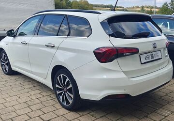 Fiat Tipo 99.000 km 10.500 &euro; Kirchvers 35102