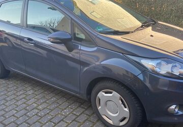 Ford Fiesta 138.000 km 4.750 &euro; Ebsdorfergrund 35085