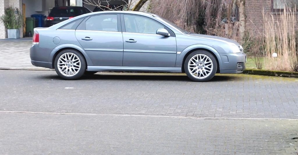 Opel Vectra 298.000 km 1.600 &euro; Haina 35114