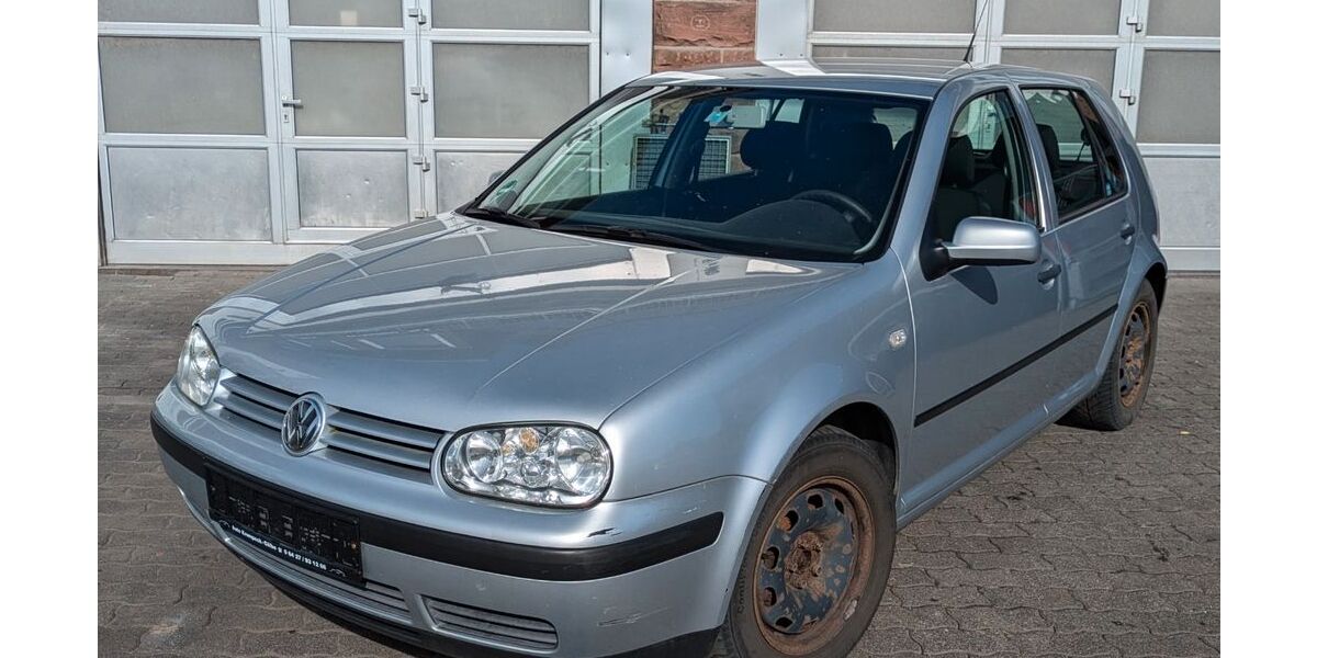 VW Golf 176.000 km 680 &euro; Cölbe-Bernsdorf 35091