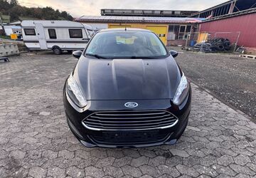 Ford Fiesta 130.077 km 4.900 &euro; Bad Endbach 35080