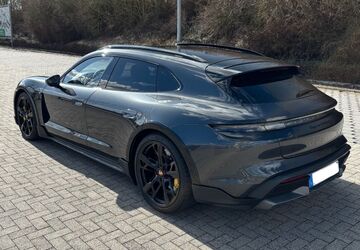 Porsche Taycan 9.980 km 102.690 &euro; Heuchelheim 35452