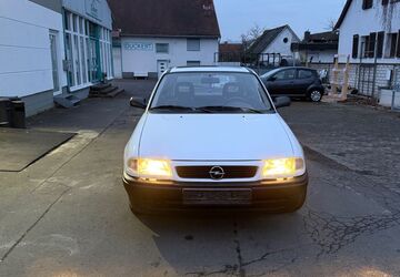 Opel Astra 62.223 km 2.099 &euro; Kirchhain 35274