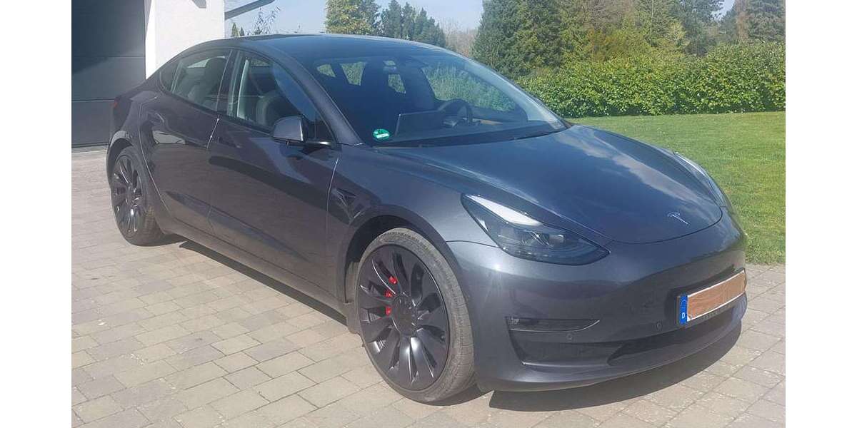 Tesla Model 3 57.000 km 30.499 &euro; Wettenberg 35435