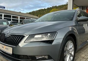 Skoda Superb 134.800 km 14.800 &euro; Marburg 35041