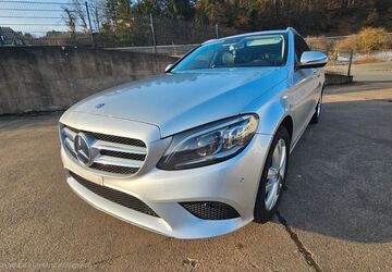Mercedes-Benz C 300 165.231 km 16.990 &euro; Hohenahr 35644
