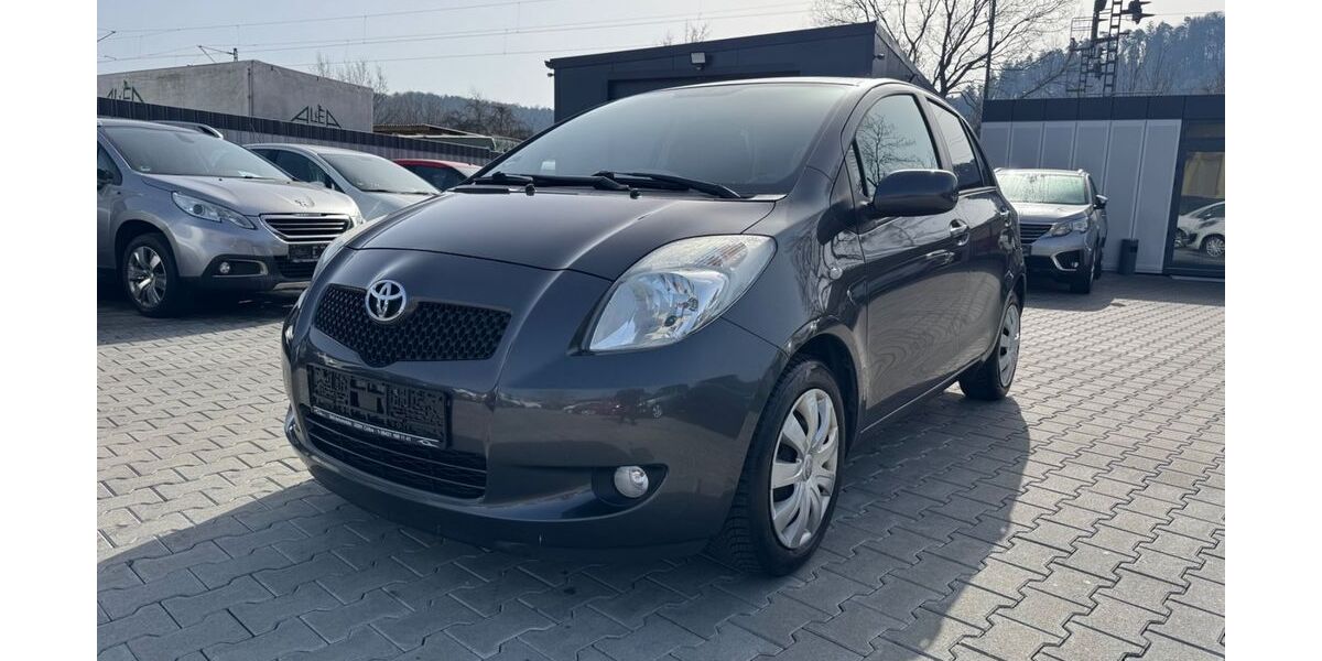 Toyota Yaris 187.538 km 4.900 &euro; Cölbe 35091