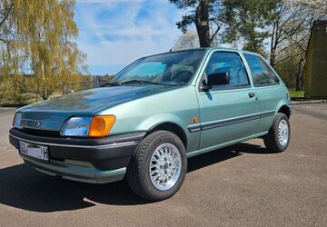 Ford Fiesta 49.068 km 3.950 &euro; Alten-Buseck 35418