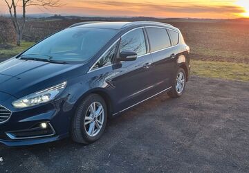 Ford S-Max 188.000 km 14.990 &euro; Mücke 35325
