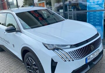 Peugeot 5008 1.501 km 37.990 &euro; Marburg 35039
